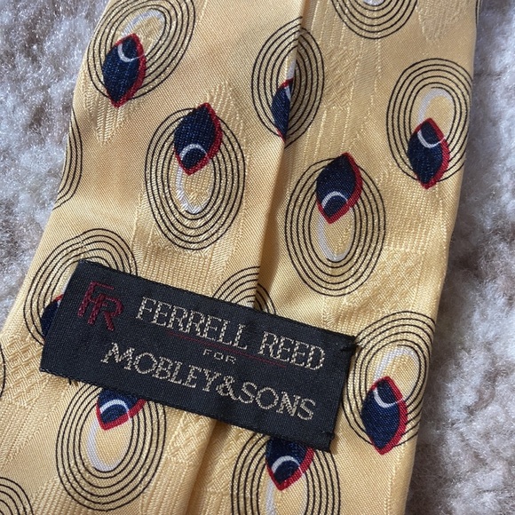 5/$25 Ferrell Reed for Mobley (local high end store) silk Art Deco look tie - Picture 5 of 6